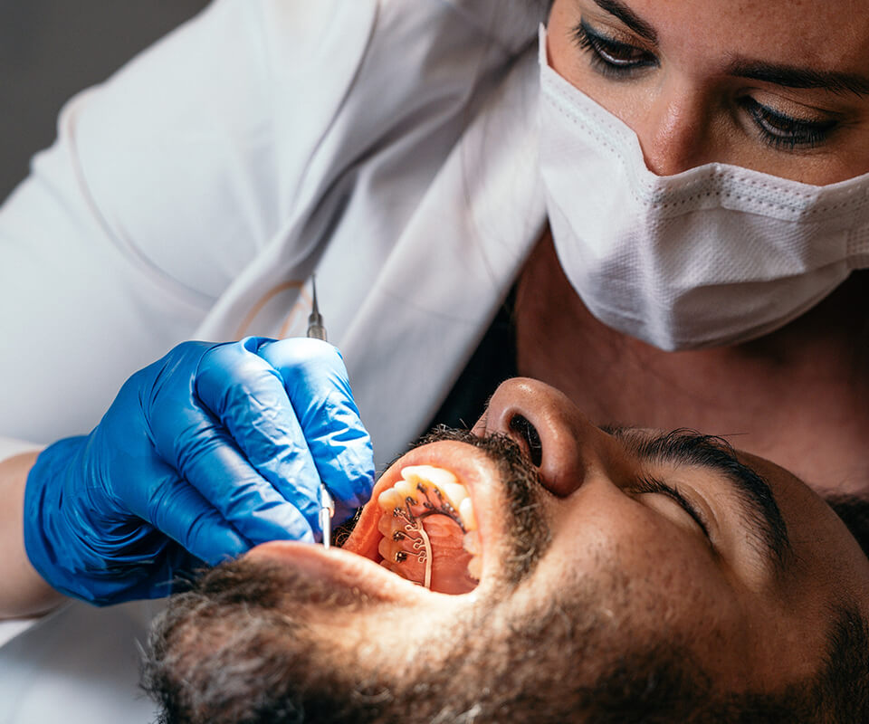 Orthodontic emergencies